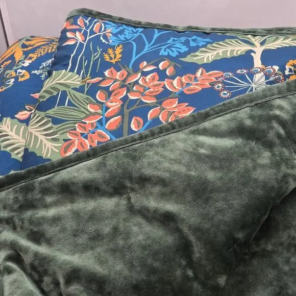 Lush Green Velvet Comforter Double Sided Tropical Distant Lands Verona KING NEW - Picture 2 of 12